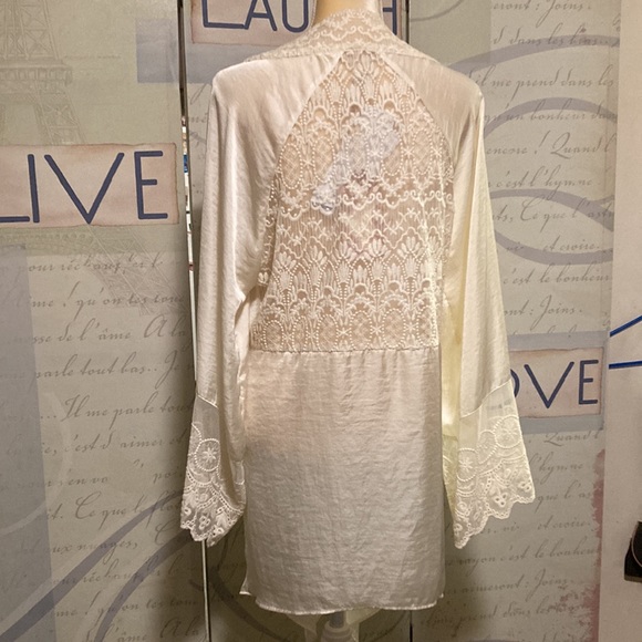Band of‎ Gypsies Cream Lace Robe/Duster SZ M/L - Picture 3 of 9